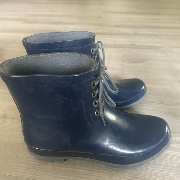 Blue Rainboots Size 7 - Picture 3 of 4